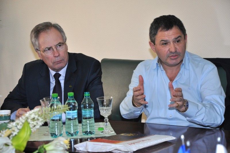 Facultatea de Stomatologie va fi evaluată internațional în luna iunie Facultatea de Stomatologie va fi evaluată internațional în luna iunie