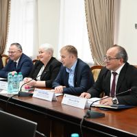 comisia externă de evaluare internationala